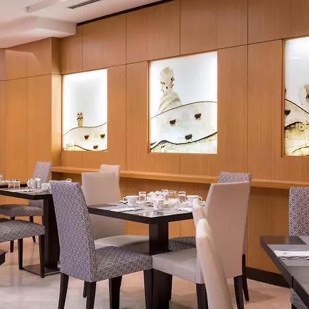 Отель Eurostars Monumental 4*