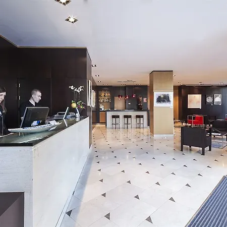 Отель Eurostars Monumental 4*